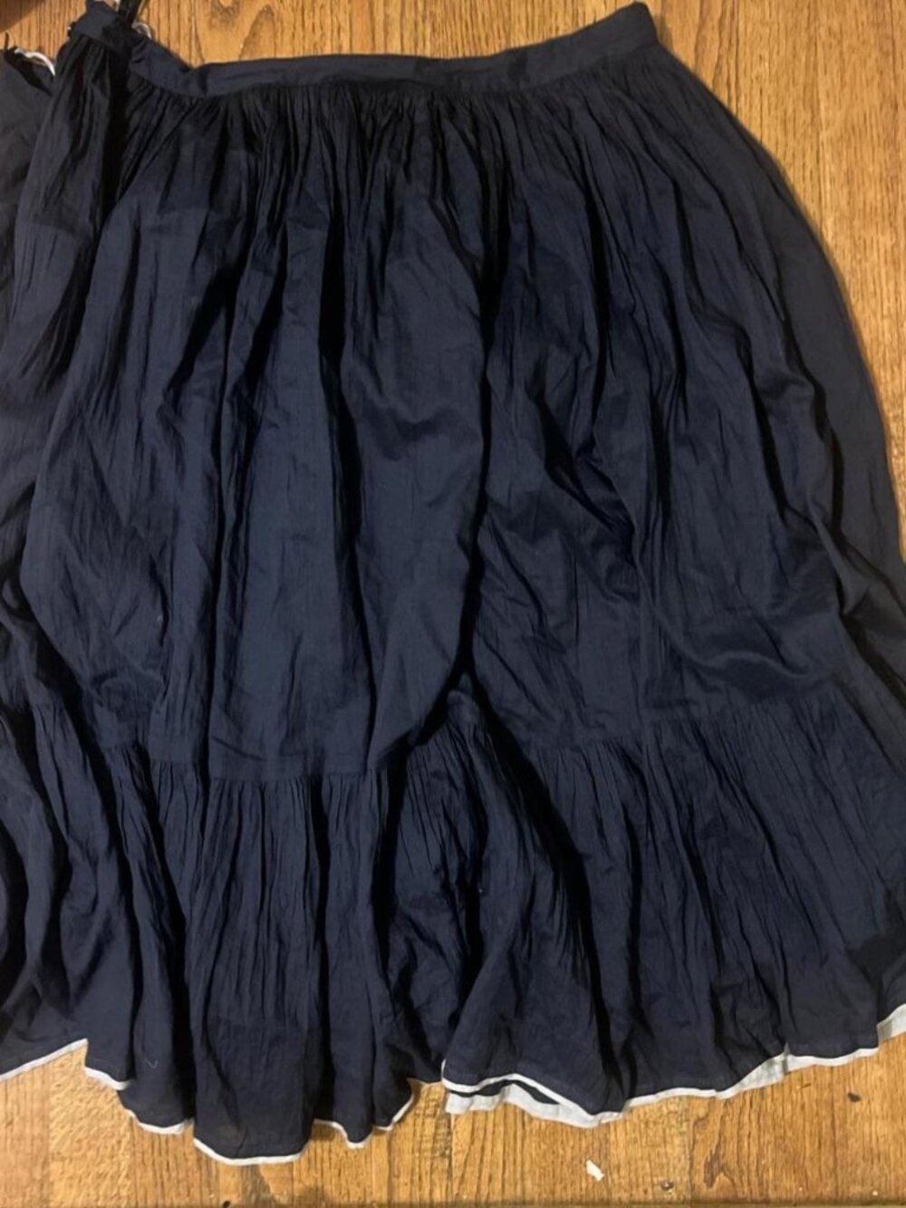 Navy and Blue Crinkled Midi Skirt Size M